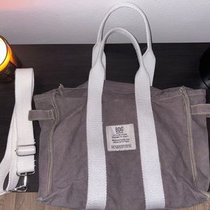 BDG SERENA CANVAS TOTE